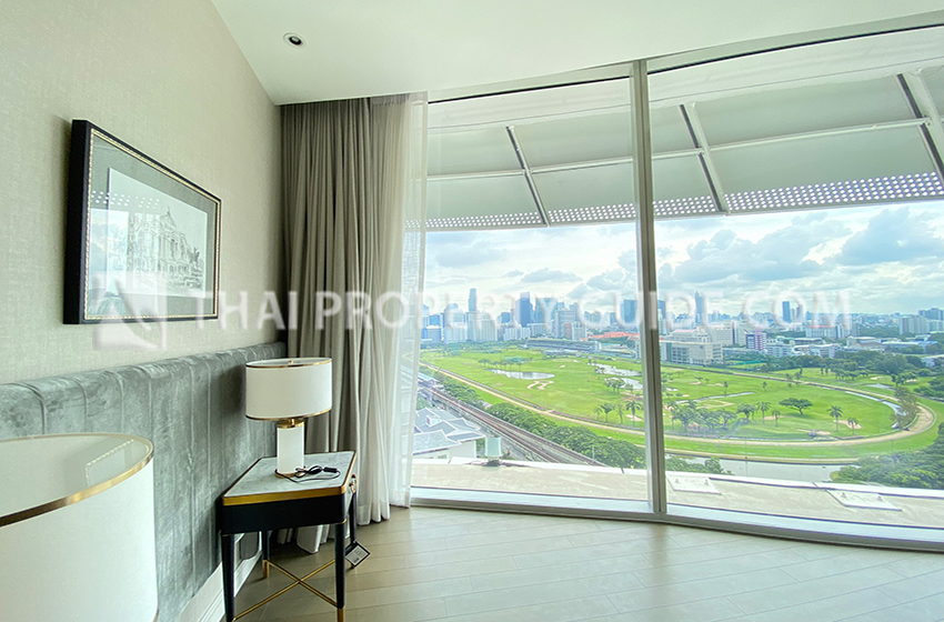 Service Apartment in Ploenchit 